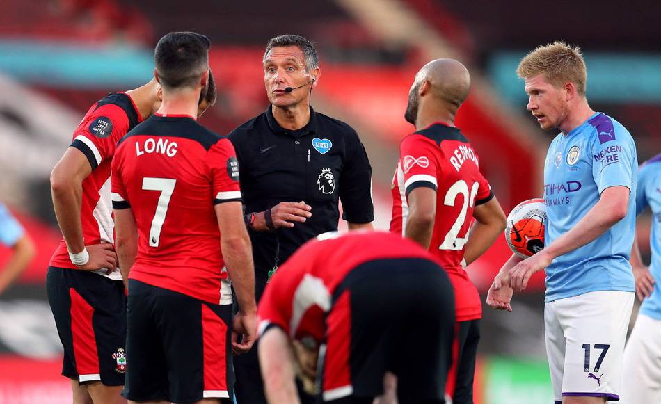 CBA杯战报：徐杰23分6助，广东102-69狂胜合肥狂风峻茂（CBA杯：徐杰23分6助攻发威，广东102-69大胜合肥狂风峻茂）