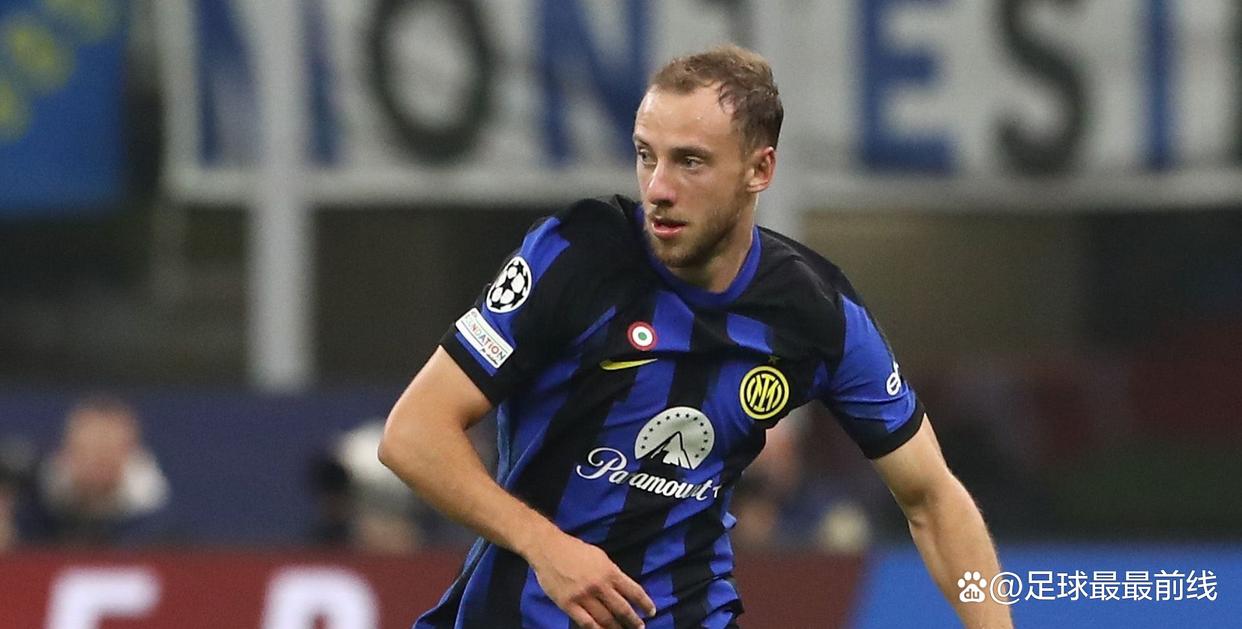 伯尔尼主帅谈骚乱：维拉球员在看台下庆祝，球迷认为被挑衅了（伯尔尼主帅谈骚乱：维拉球员看台前庆祝被球迷视作挑衅）