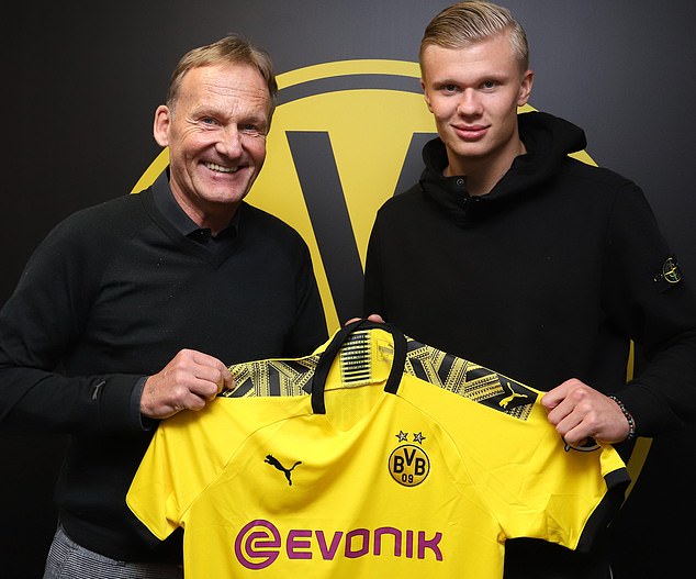 13球，伊尔迪兹21岁前意甲进球数并列尤文队史第七位（伊尔迪兹21岁前意甲已进13球，追平尤文队史并列第七）