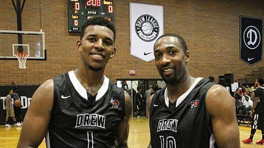 脱南美入欧？阿迪达斯官网售卖的阿根廷球衣错配成欧预赛臂章（阿迪达斯官网闹乌龙：阿根廷球衣误配欧预赛臂章）