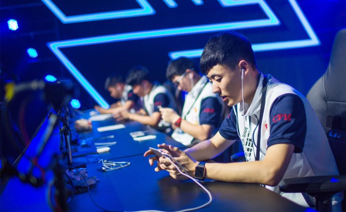 教练组在战 教练组在战